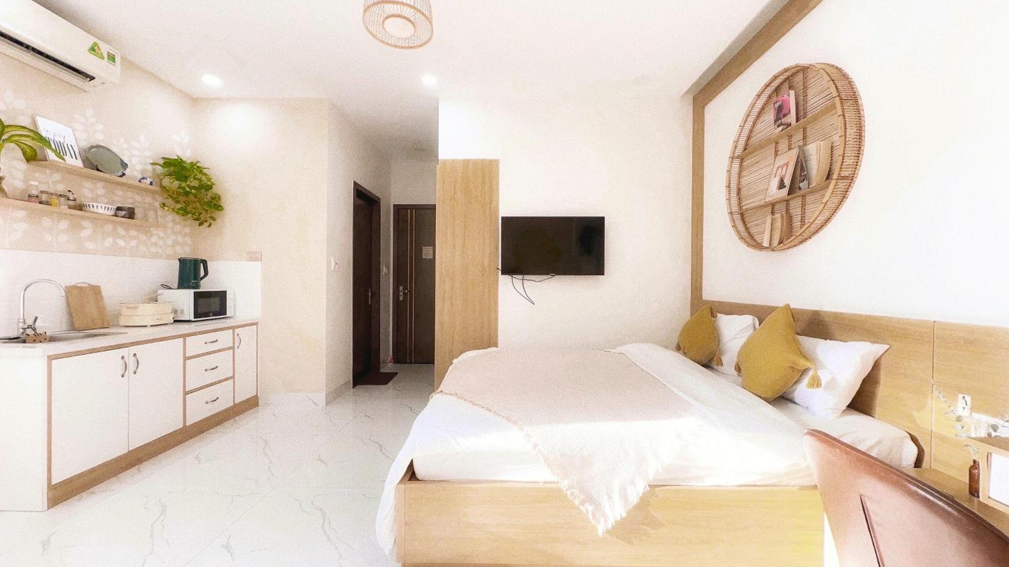 Mira De Sol Homestay Дананг Экстерьер фото